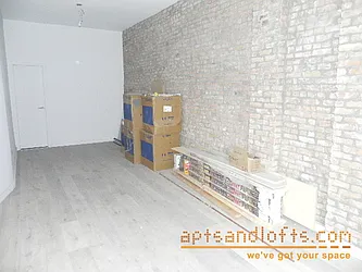 Rented by aptsandlofts.com