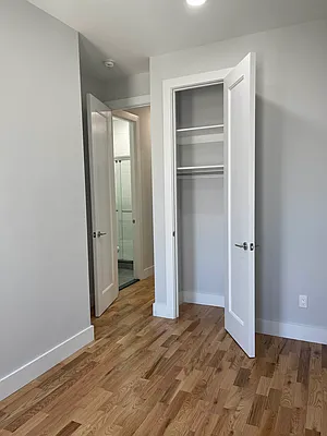 Rented by Evergreen Realty & Investments | media 28