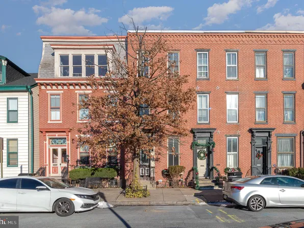1207 Green St, Harrisburg, PA 17102