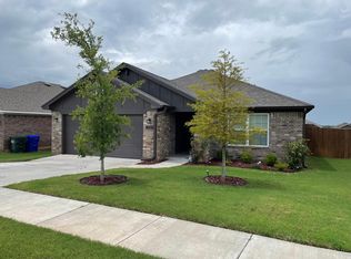 813 Barbaroot Dr, Norman, OK 73069