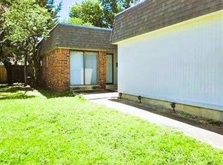 5701 S Harvard Ct #B, Tulsa, OK 74135