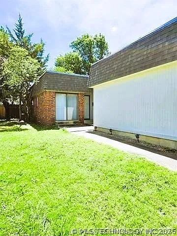 5701 S Harvard Ct #B Photo 1 5701 S Harvard Ct #B Photo 1