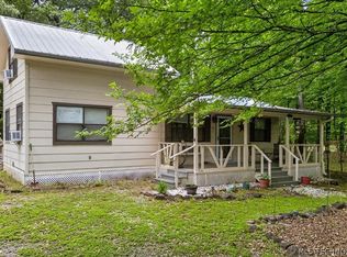 21995 308th St, Hodgen, OK 74939