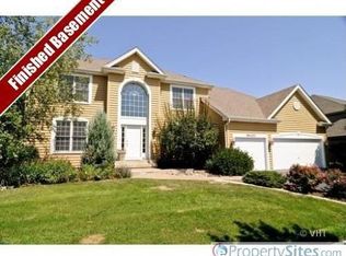 39W252 Warner Ln, Geneva, IL 60134
