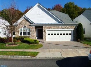 36 Huxley Cir, Marlton, NJ 08053