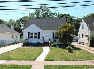 96 Fir Street, Valley Stream, NY 11580