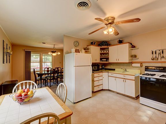 3rd image of 2054 E 218th Pl
