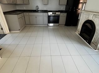 157 E 4th St FRONT 1, Oswego, NY 13126