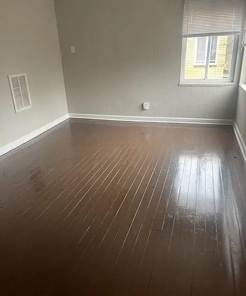 547 Hadley Ave #3 — Photo 7