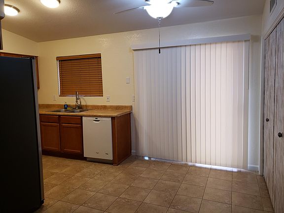 2nd image of 14220 N Ashbrook Dr APT A