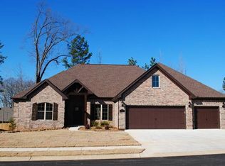 3207 Robbins Dr, Bryant, AR 72022