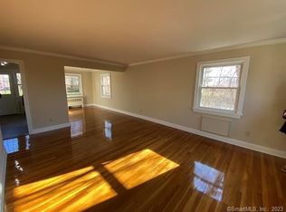 136 Blachley Rd #A, Stamford, CT 06902