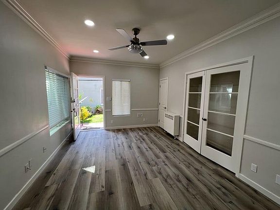 2nd image of 3622 Park Blvd #C