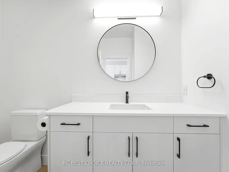 108 Briscoe St E — Photo 24