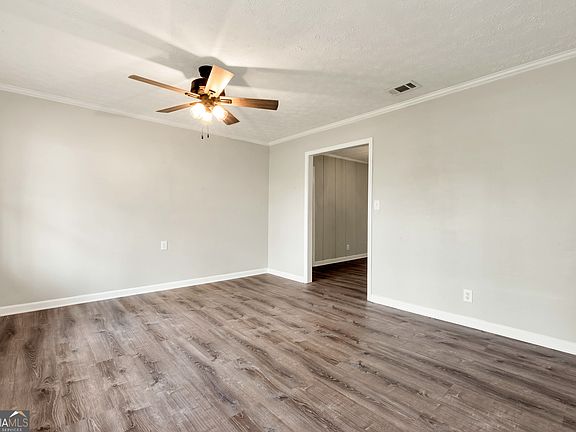 4th image of 726 Peachtree Rd