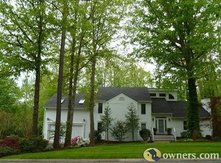 6232 Willow Glen Rd, Midlothian, VA 23112