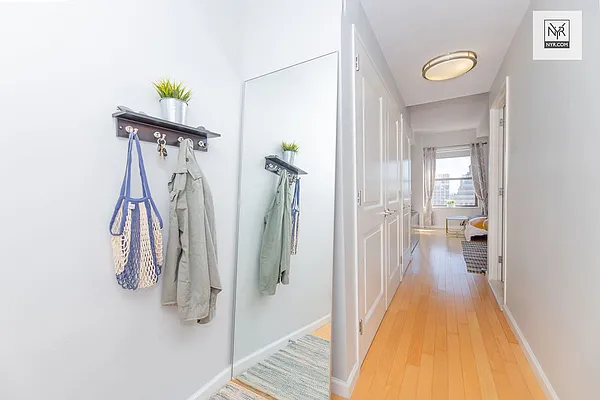 Rented by New York Residence | media 3