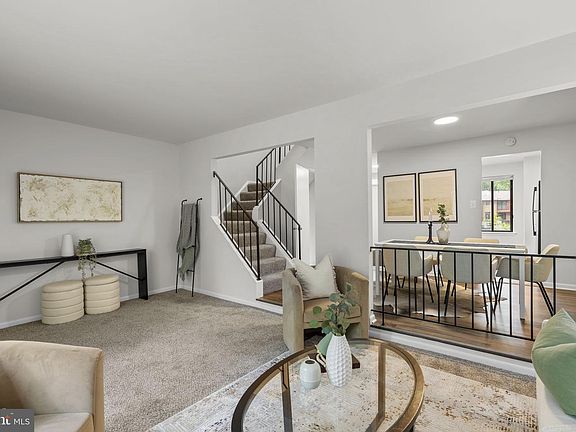 5th image of 21 Briardale Ct