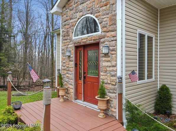 81841016 Overlook Trl, Newfoundland, PA 18445