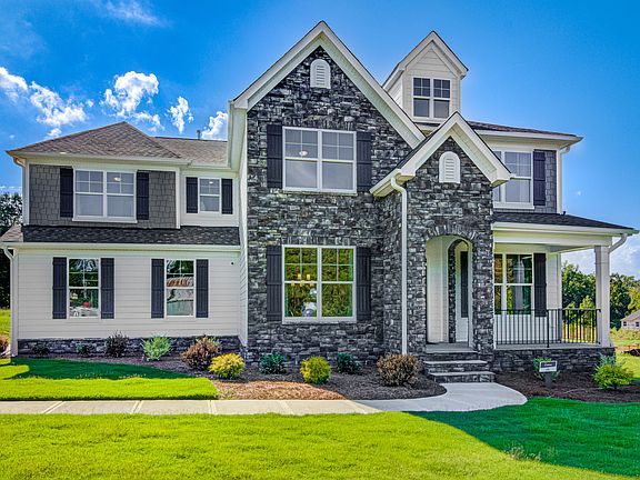 These photos are representative of this floor plan, but all options may not be available in every co