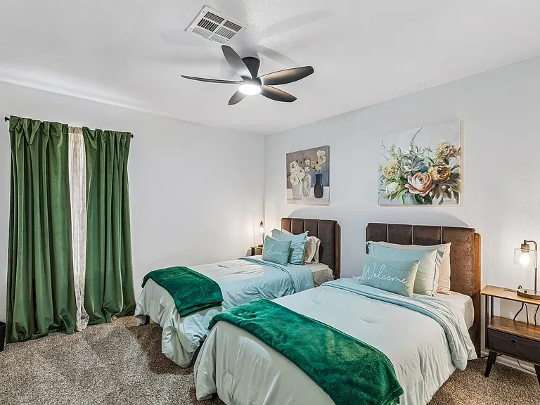 3616 Maggie Cir — Photo 34
