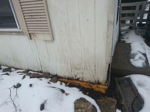 4th image of 1009 S Pope Ave