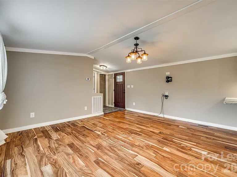 7274 Charlotte Hwy — Photo 6