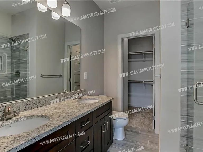 15852 Valley View Dr — Photo 12