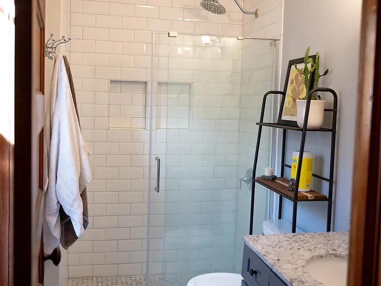 3131 N Clifton Ave #3F — Photo 9