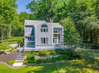 243 Michael Sears Rd, Belchertown, MA 01007