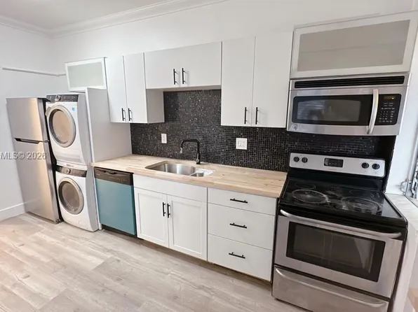 635 12th St APT 11, Miami Beach, FL 33139