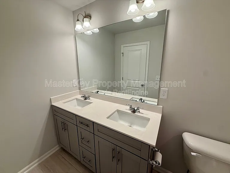 181 Millennium Dr — Photo 11
