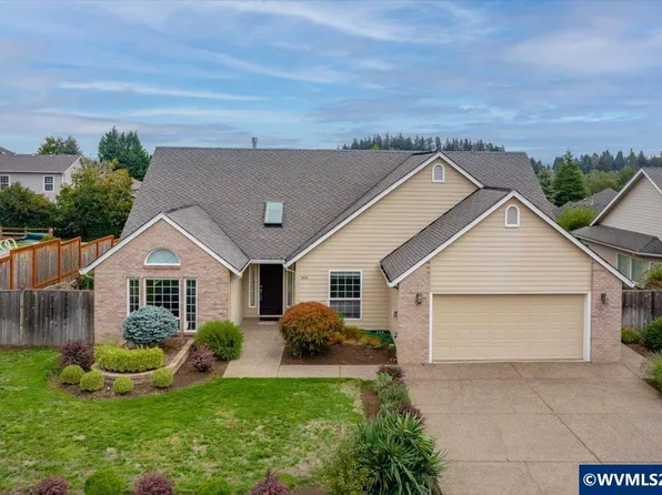 1634 Pelican Ct NW, Salem, OR 97304