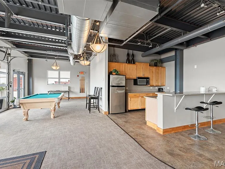 2323 Locust St #308 — Photo 17