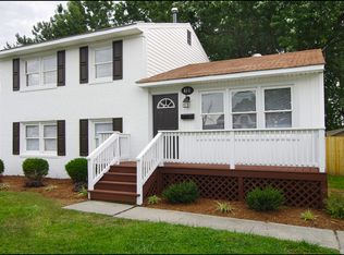 811 Thames Dr, Hampton, VA 23666