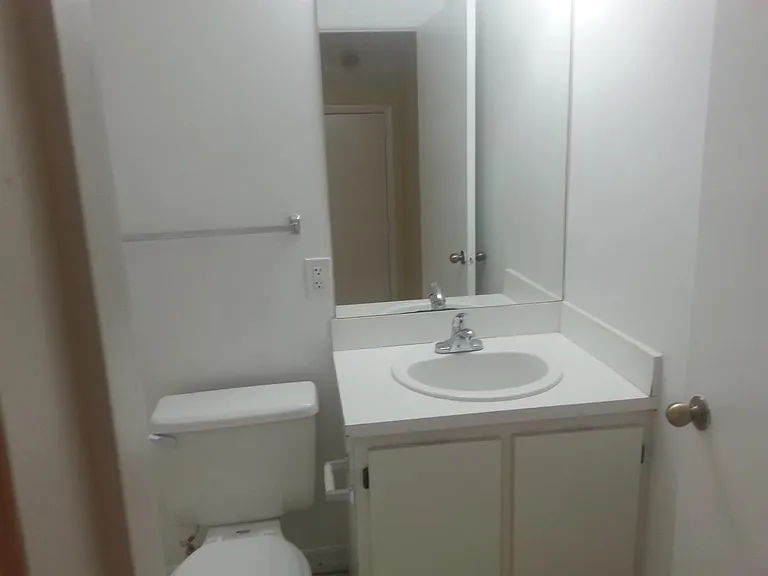3203 Poolside Dr — Photo 13