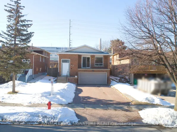 38 Panorama Cres, Brampton, ON L6S 3T9