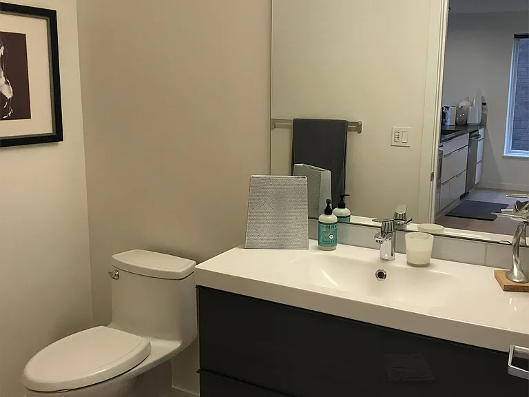 515 Summit Ave E #303 — Photo 10