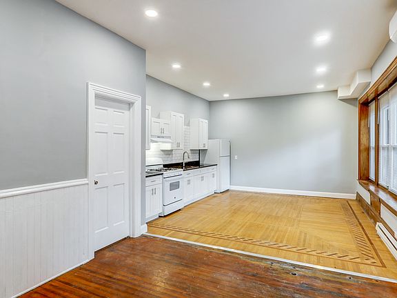 2nd image of 16 W Market St #102