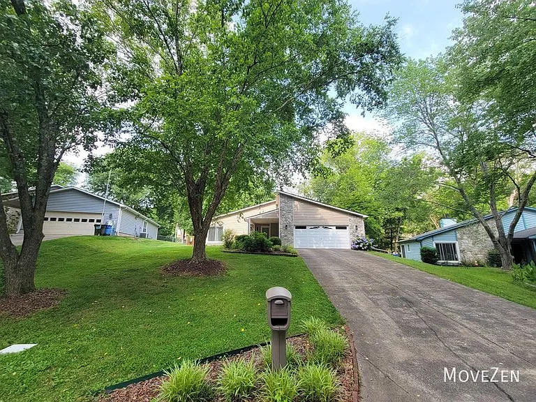 9338 Aylesbury Ln — Photo 18