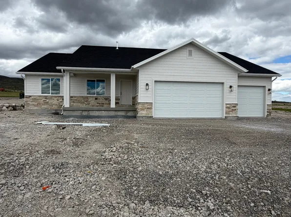 2406 W 1150 N #2, Tremonton, UT 84337
