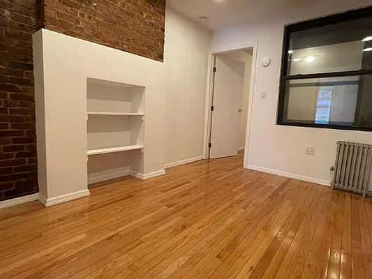 Rented by Best Apartments North Inc | media 27