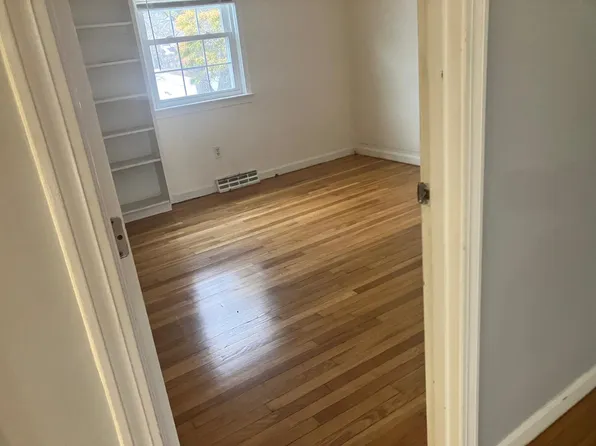 18 Trowbridge Path, West Yarmouth, MA 02673