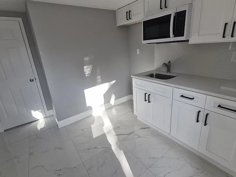 476 Edgehill Ave #476C — Photo 5