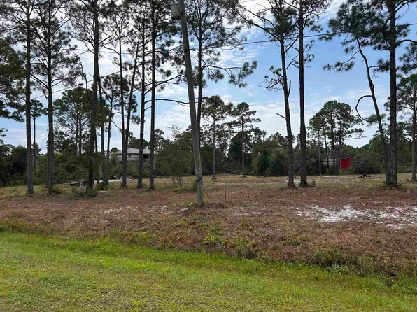 132 Timber Island Rd, Carrabelle, FL 32322