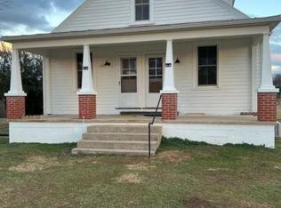 1176 Elly Rd, Aroda, VA 22709