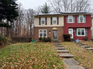 709 Saint Michaels Dr, Bowie, MD 20721