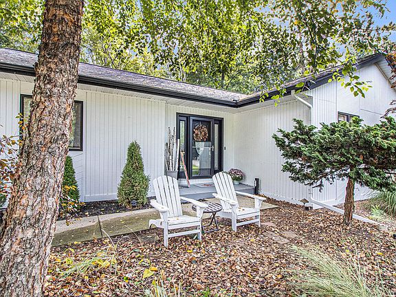 4th image of 12919 Sikkema Dr