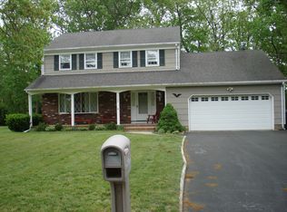 1135 Marlane Rd, Toms River, NJ 08753