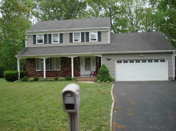1135 Marlane Rd, Toms River, NJ 08753